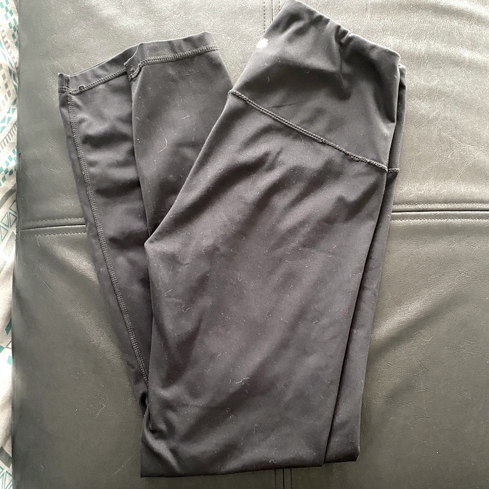 Black workout leggings